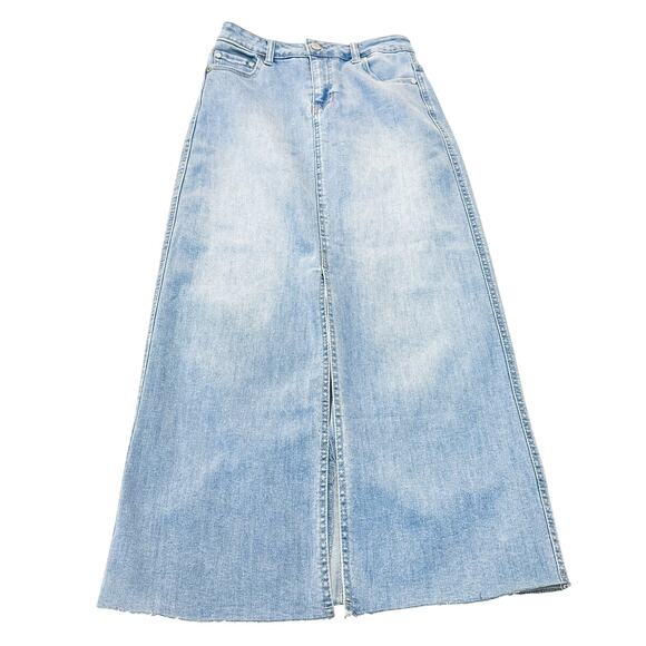 OAT NY Midi Skirt Light Wash Distressed Denim Jean Skirt Raw Hem Size 0 / 25 - Picture 1 of 5